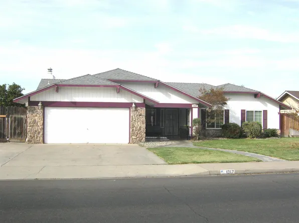 1317 Moffet Rd, Modesto, CA 95351