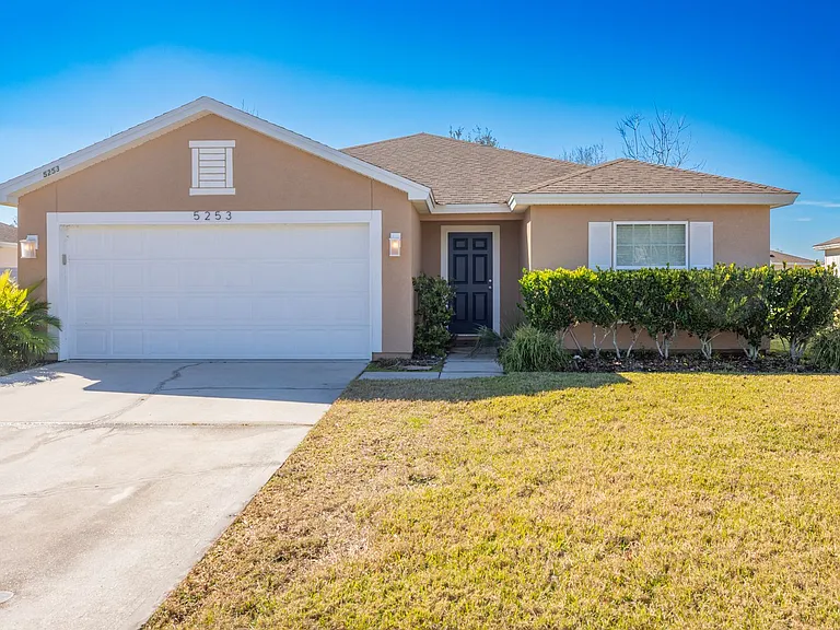 5253 Plantation Home Way — Photo 1