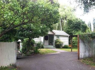 9204 27th Ave NE, Seattle, WA 98115