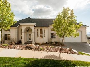 928 E Windsor Ln, Bountiful, UT 84010