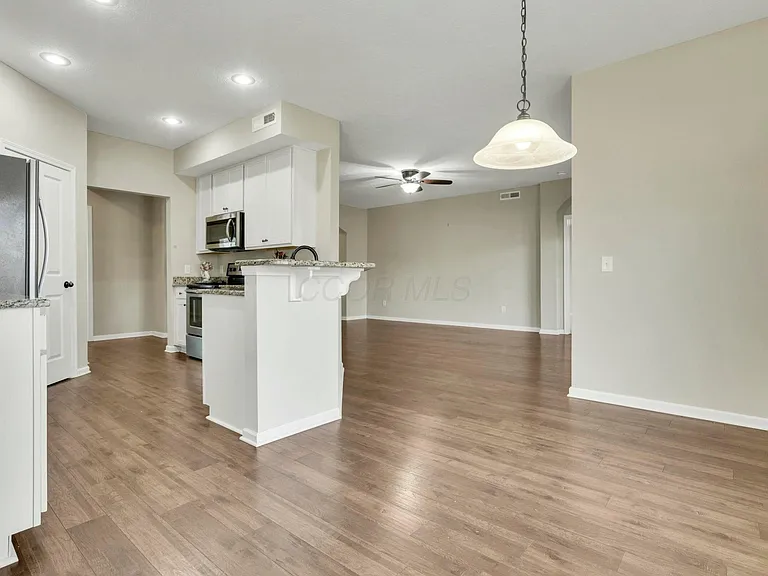 505 Wintergreen Way — Photo 16