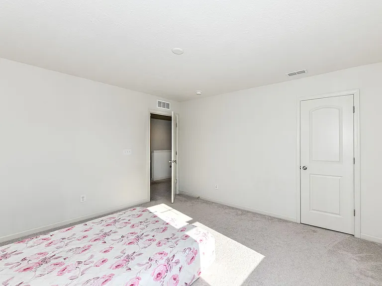 5528 Rothbury Rd — Photo 26