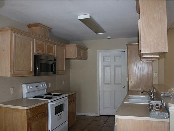 3rd image of 5713 Palo Verde St