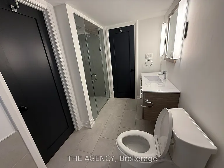 31 Oriole Pkwy — Photo 10