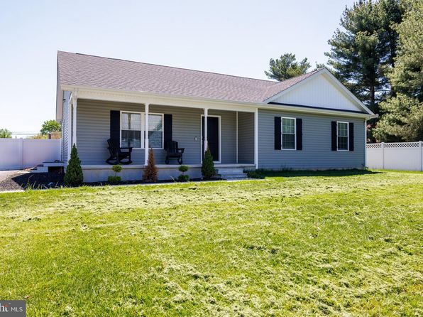 631 W Mount Vernon St, Smyrna, DE 19977