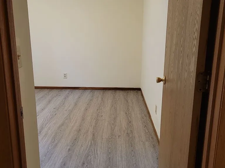523 Wasson Lane — Photo 16