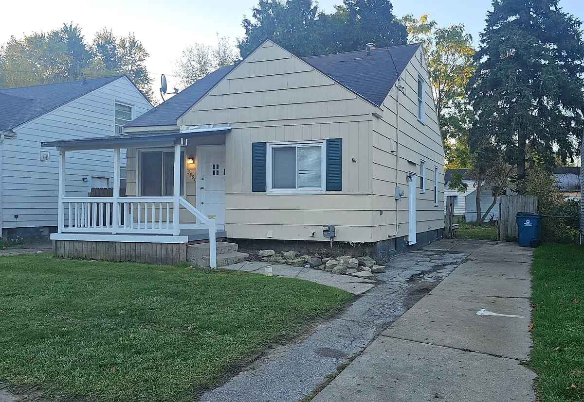 Building Photo - 3901 Herrick St