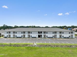 8701 Old Spanish Trl, Ocean Springs, MS 39564