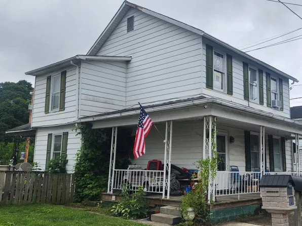 155 Bedford St, Hyndman, PA 15545