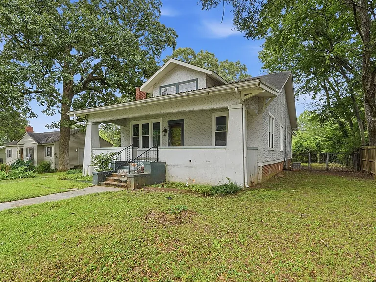 1623 Enolam Blvd SE — Photo 5