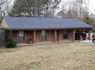 45 N Mill St, Sumrall, MS 39482