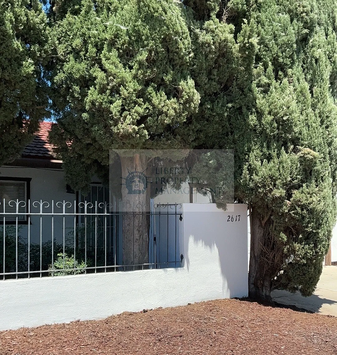 2 bed, 1221 sqft, $1,895 — Photo 2