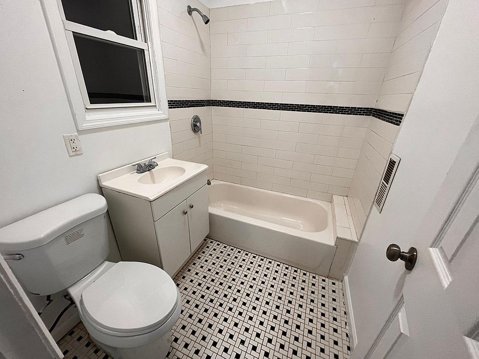 2nd image of 59 Rutgers Ave #1E