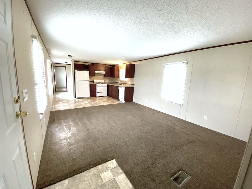 1st image of 231 Thornridge Dr