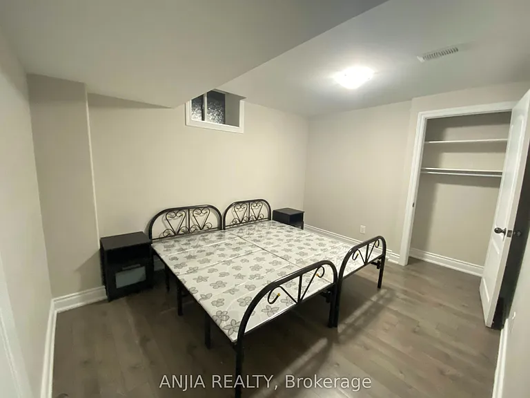46 Rampart Dr — Photo 13