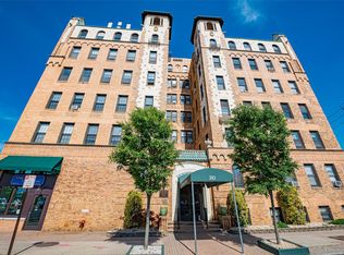 310 Riverside Boulevard #3i, Long Beach, NY 11561