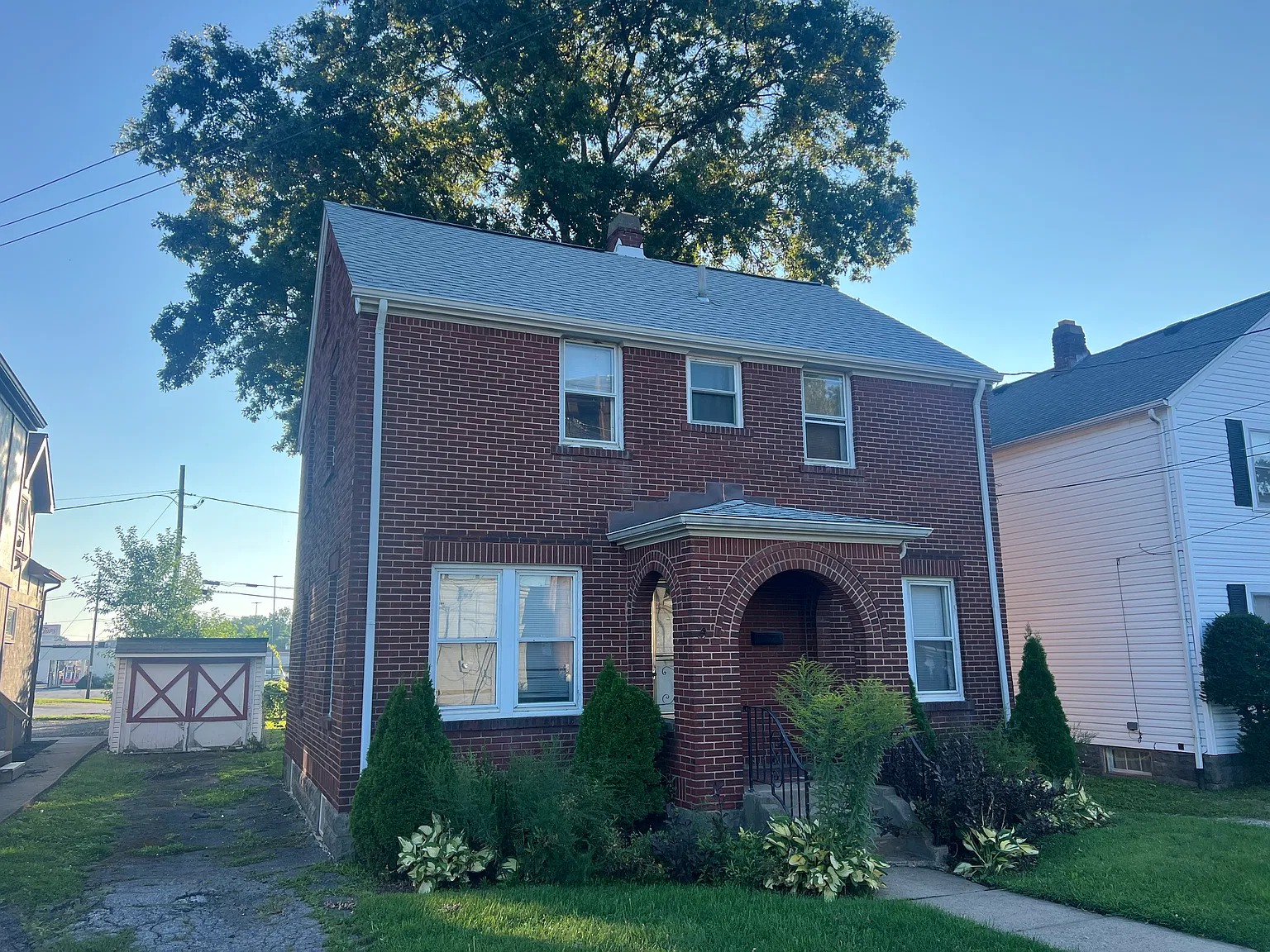 3 bed, 1300 sqft, $1,550 — Photo 2