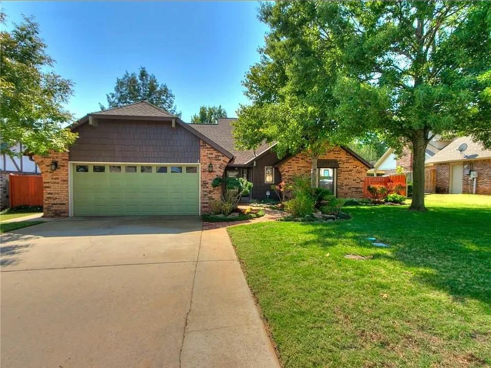 9116 Indian Creek Dr