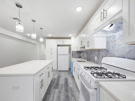 3rd image of 34 Fulton Ave Floor 3