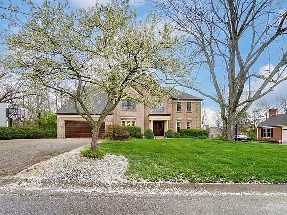 2nd image of 2119 Berkshire Club Dr