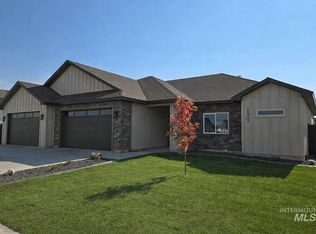 1557 Tule Dr, Twin Falls, ID 83301