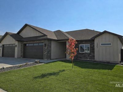 1557 Tule Dr, Twin Falls, ID, 83301