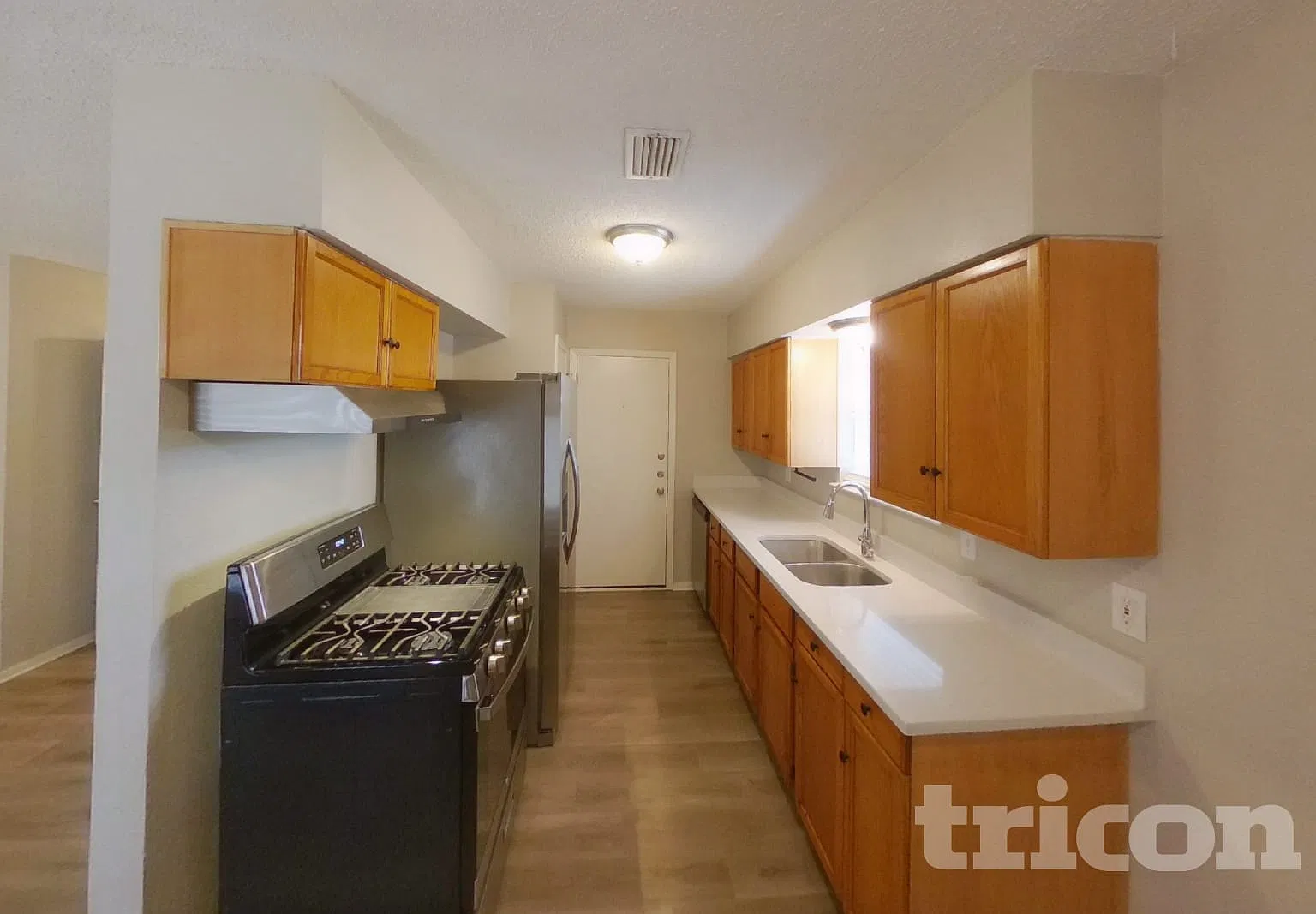 1101 Quebec Drive Garland TX — Photo 4