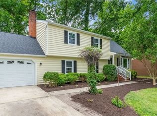 967 Edinborough Dr, Colonial Heights, VA 23834
