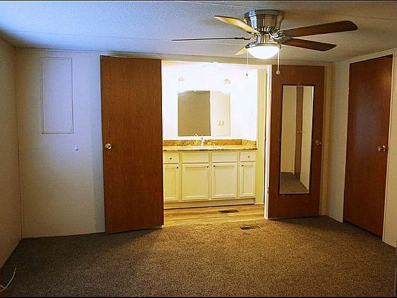 3rd image of 301 E Louise St