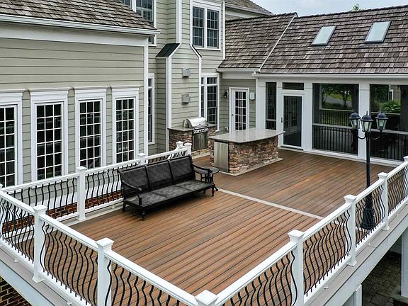 5th image of 6518 Woodbourne Ln