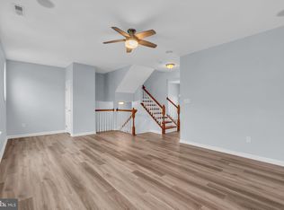 8 Parkers Mill Blvd, Mount Holly, NJ 08060