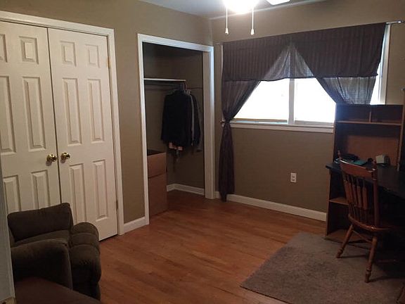 2nd image of 1503 W 19th St