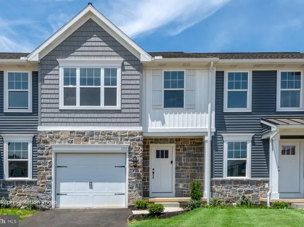135 Beech Tree Ct #146-10, Annville, PA 17003