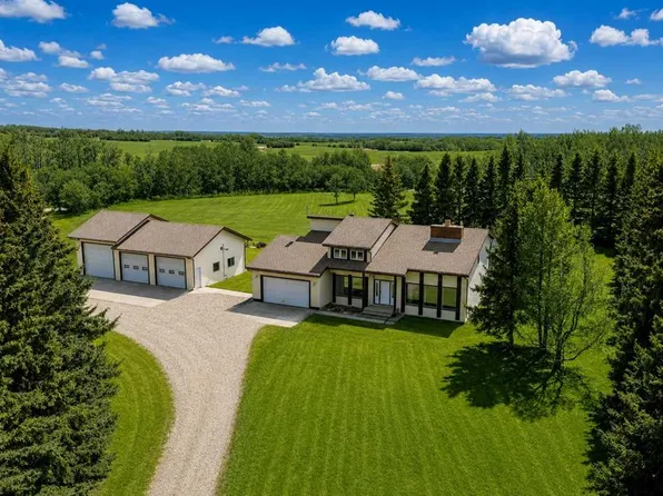 54075 S 742 Township, Sexsmith, AB T0H 3C0