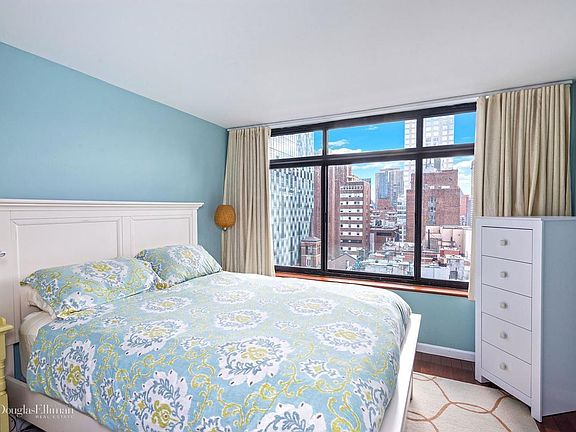 4th image of 400 E 70th St APT 1102