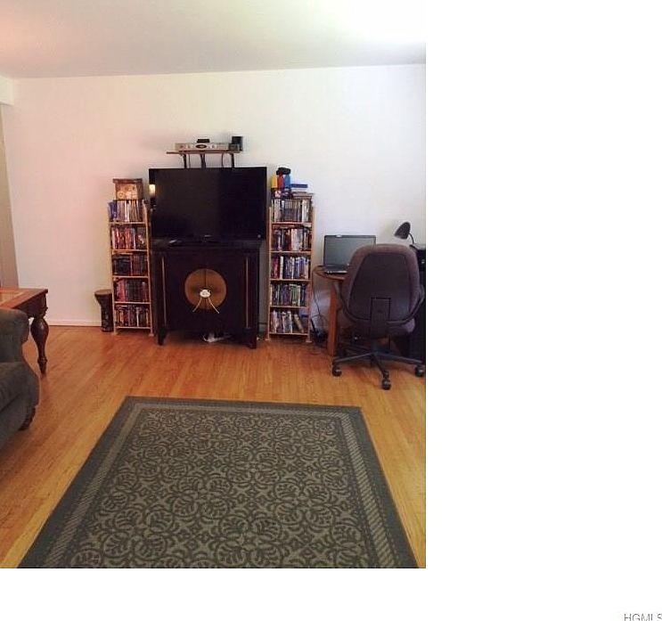 1st image of 1108 Parr Meadow Dr