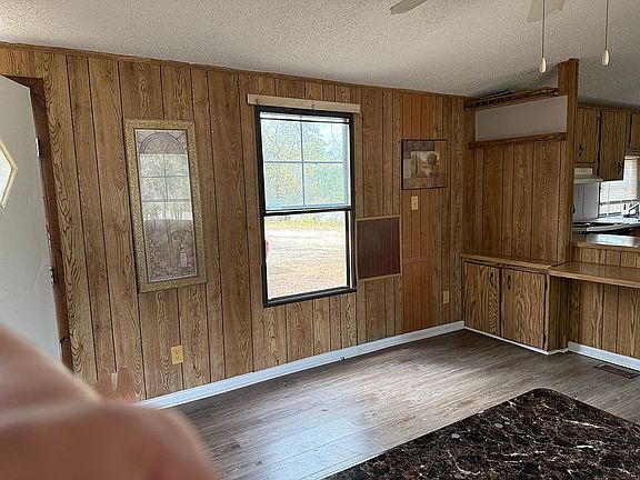 3rd image of 239 Rambeaut Rd