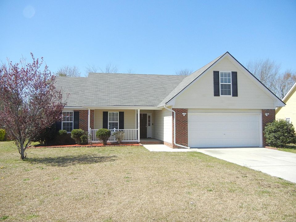 1st image of 213 Belle Chase Dr