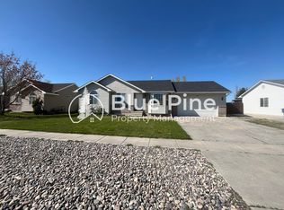3829 E Lorna Ave, Idaho Falls, ID 83401