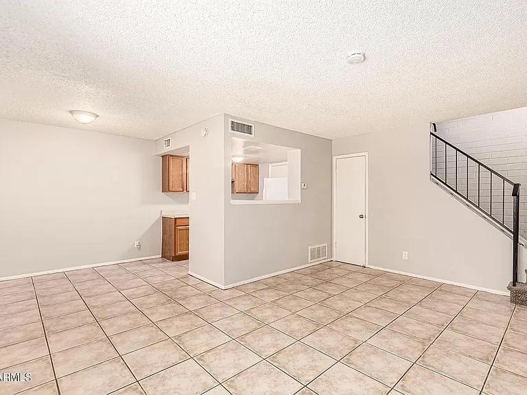 4621 E Southgate Ave — Photo 14