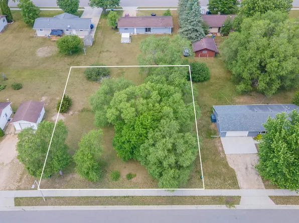E Green Meadow Dr #42, Wautoma, WI 54982
