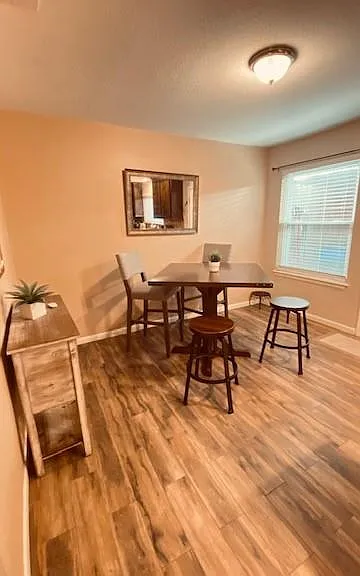 1831 Sherwood Forest St #28 — Photo 4