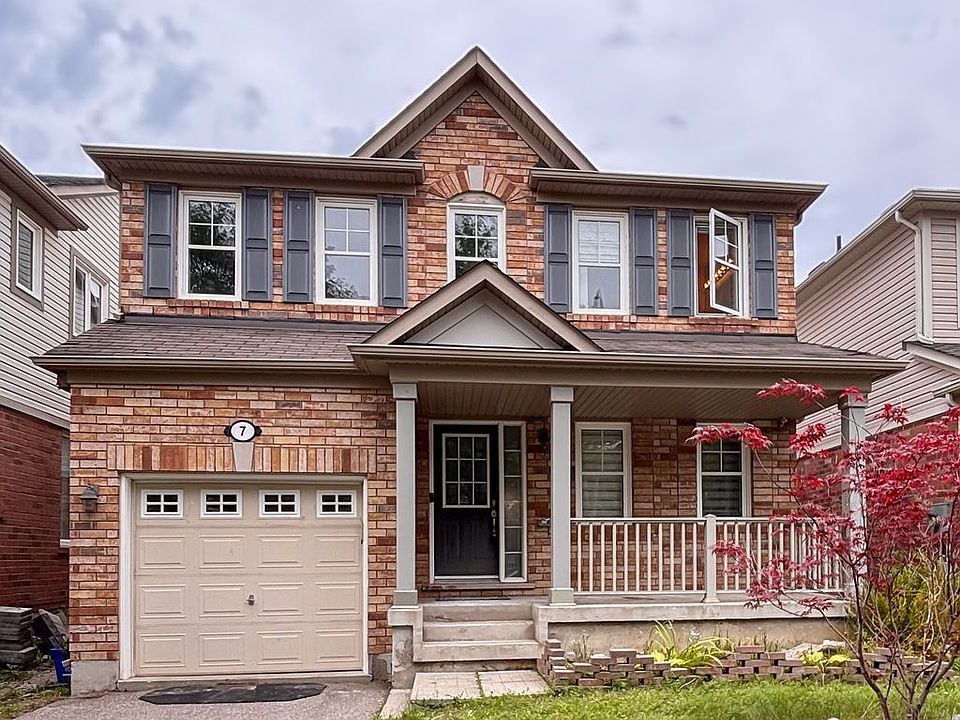 1st image of 7 Kidd Cres