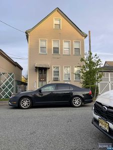 10 Lincoln Pl, Wallington, NJ, 07057