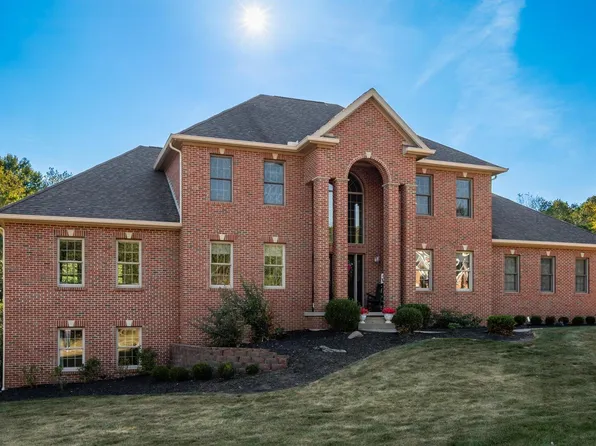 427 Gleneagles Dr, Newark, OH 43055