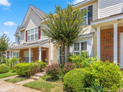 6345 Hibiscus Ct, Whitsett, NC, 27377