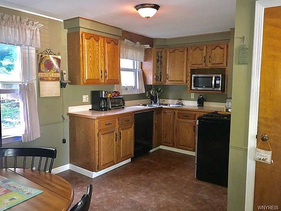 2nd image of 240 Chamberlin Dr