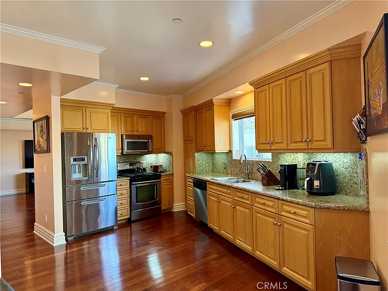 11989 Laurelwood Dr #1 — Photo 5
