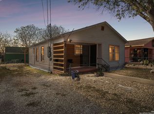 2214 Menchaca, San Antonio, TX 78207