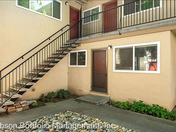 4th image of 3726 Poinciana Dr #7